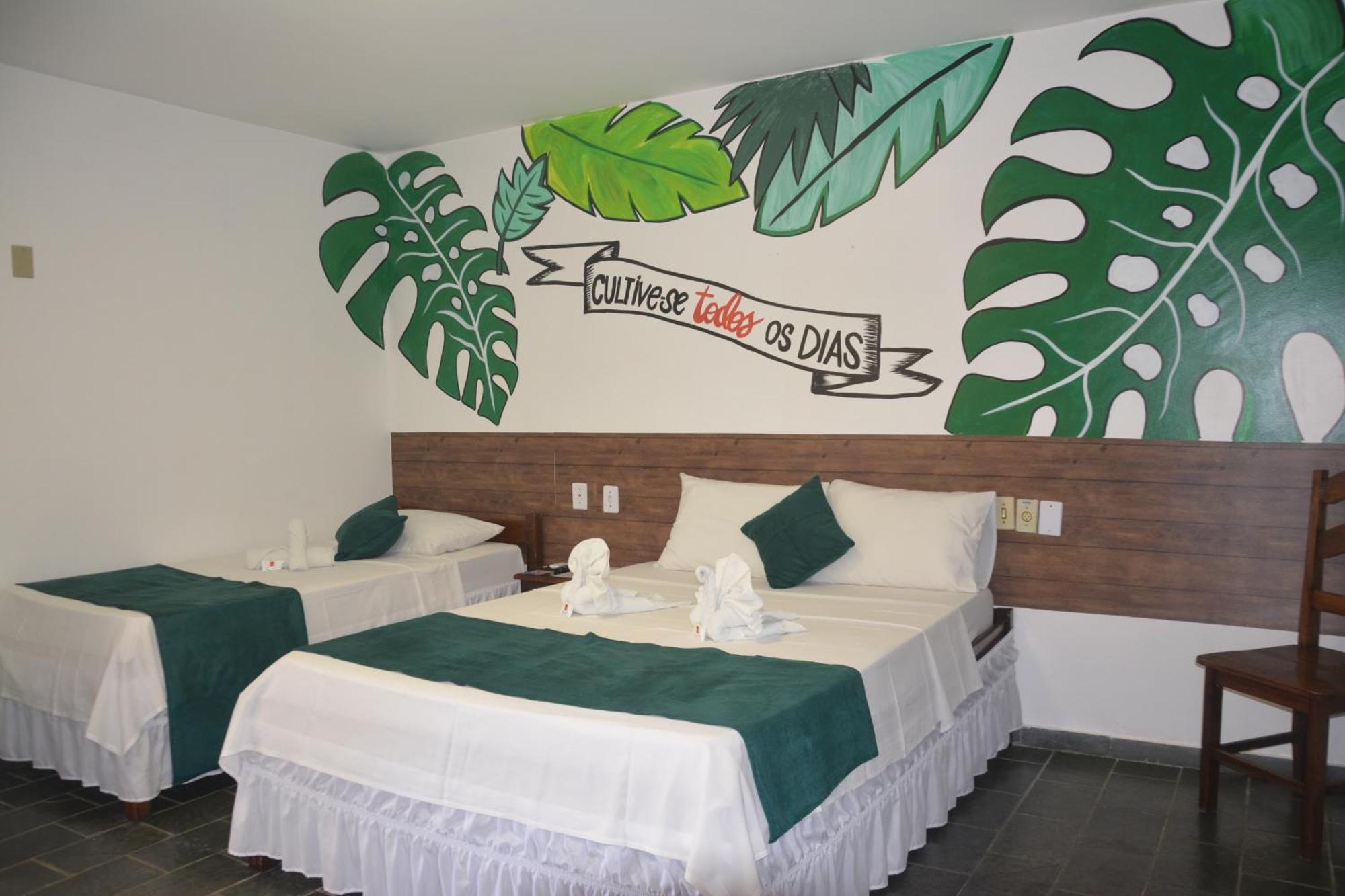 Hotel Brisa Dos Abrolhos Alcobaça Kültér fotó
